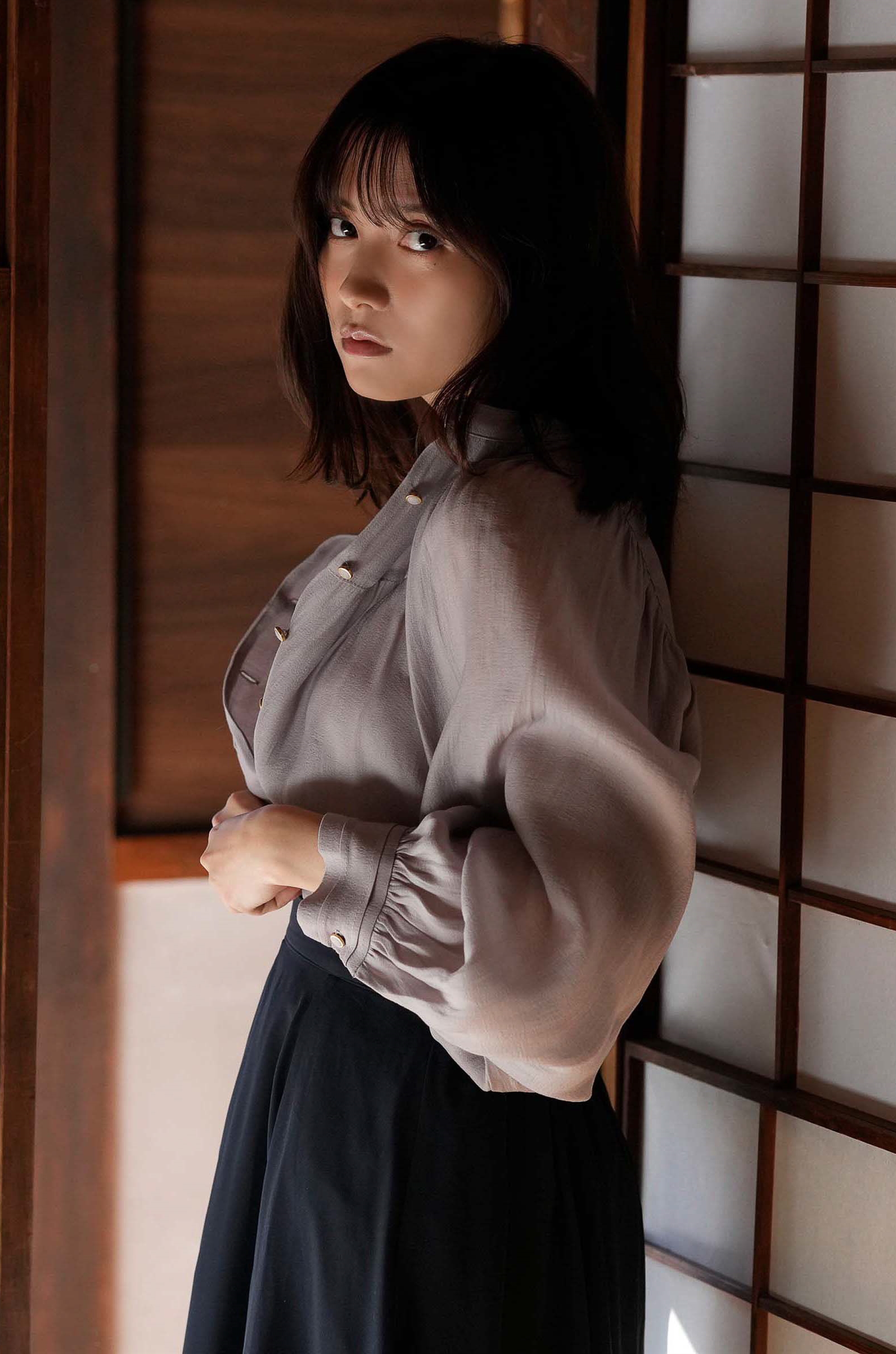 「桃月梨子」桃月なしこ デジタル写真集 ふれてゆれて | 日本写真网
