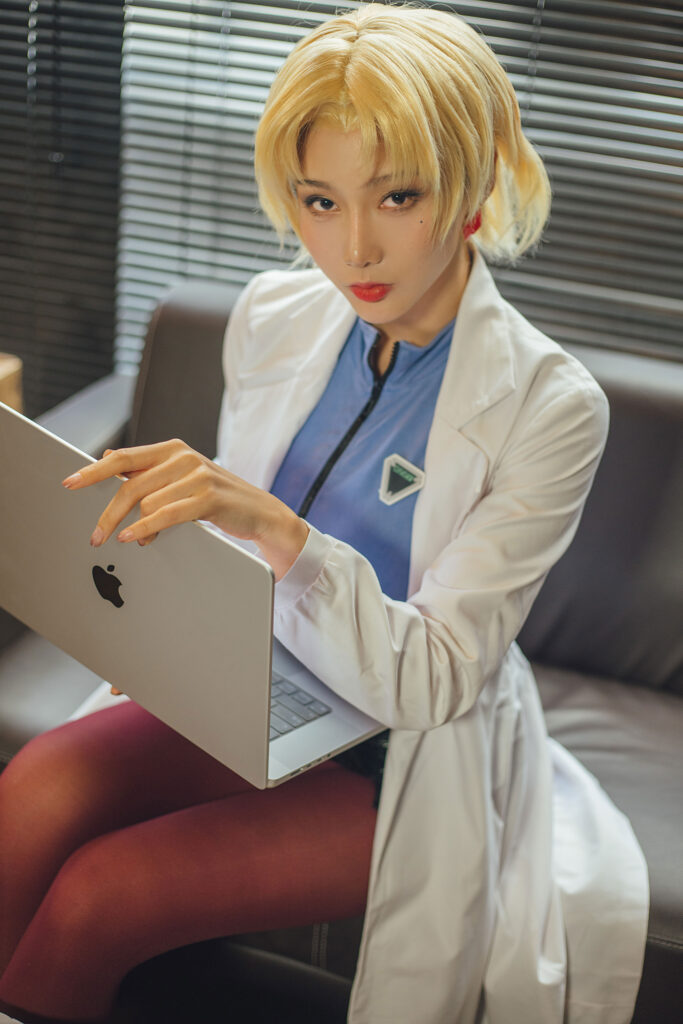 如月灰