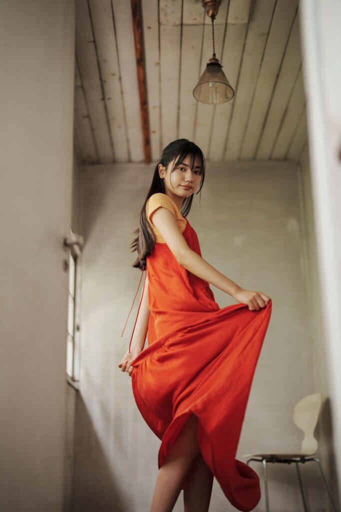 山下愛織