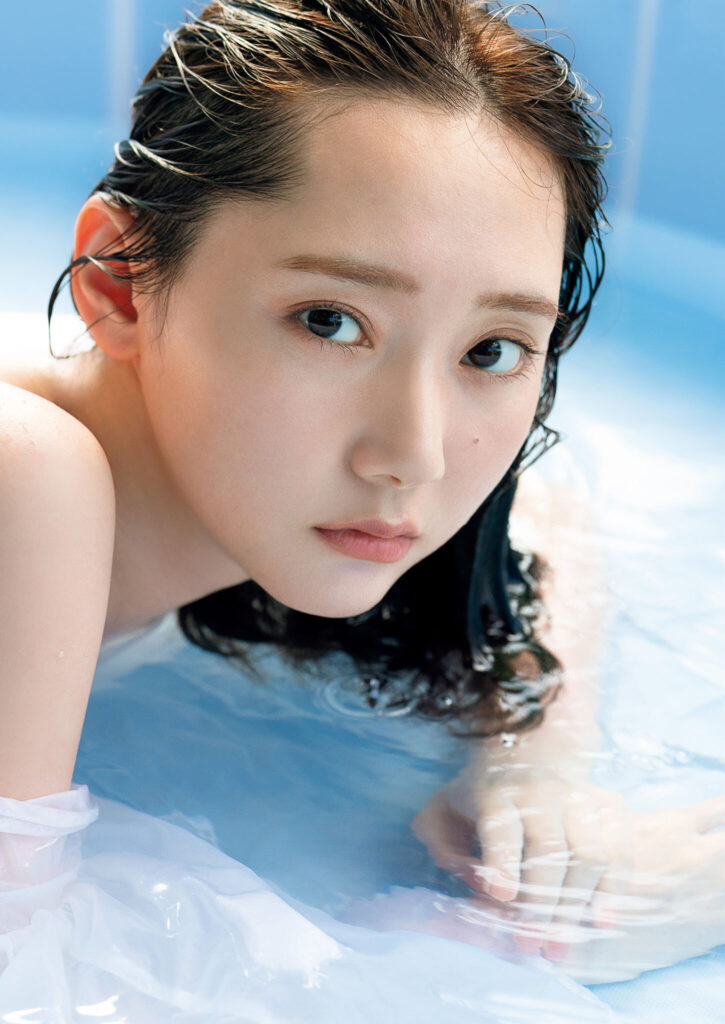 高井真菜