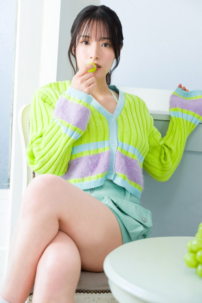 葉月くれあ