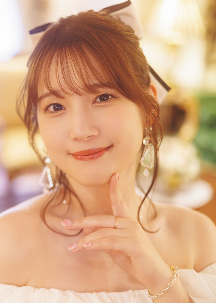 内田真礼