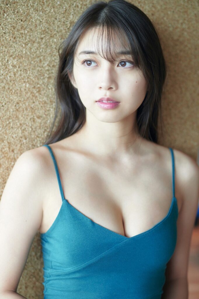 牧野真莉爱