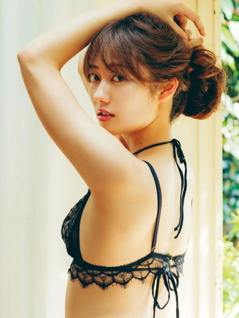 奥山かずさ